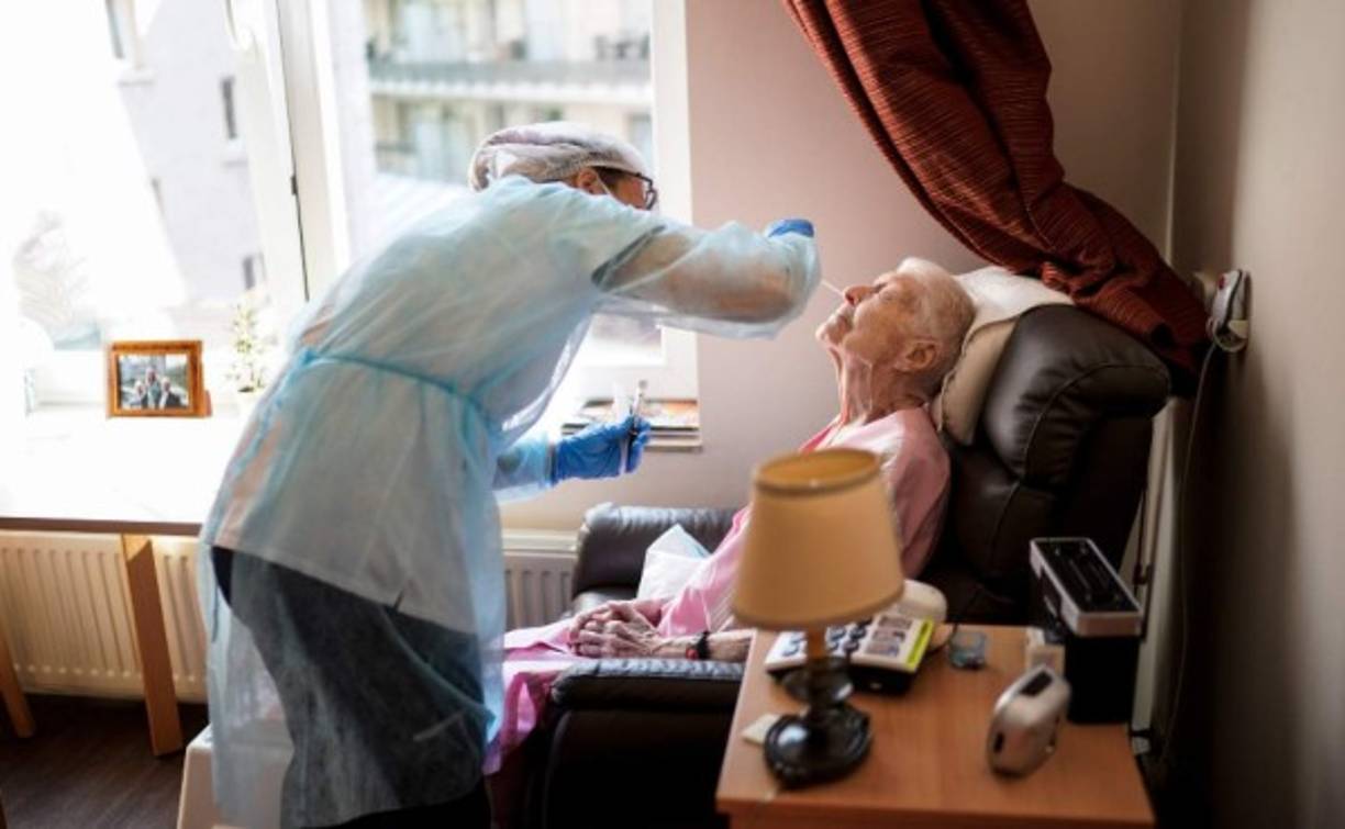 Los Centros para el Control y Prevención de las Enfermedades (CDC) de los EEUU agregaron este viernes seis nuevos síntomas asociados con el coronavirus a su lista oficial.