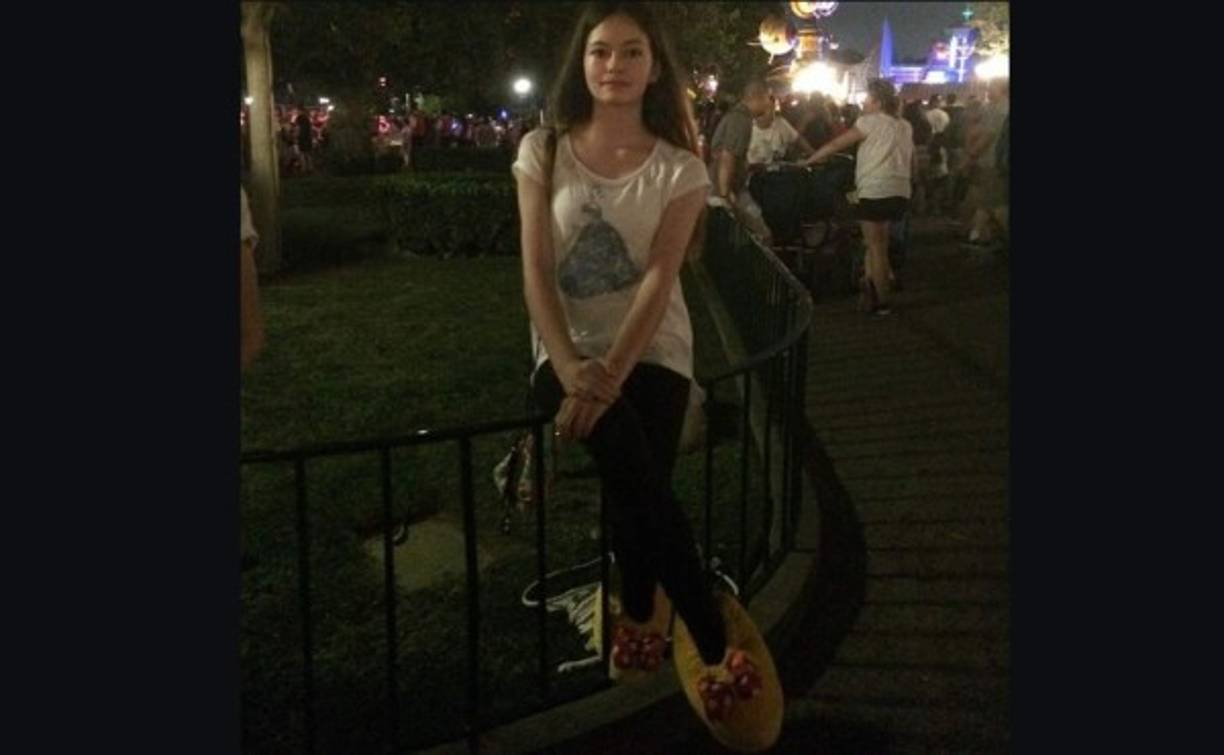 Instagram @MackenzieFoy.