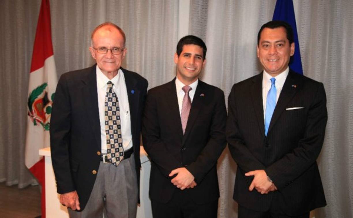 Gregory Werner, Rachid Maalouf y Guillermo Gonzales Arica.