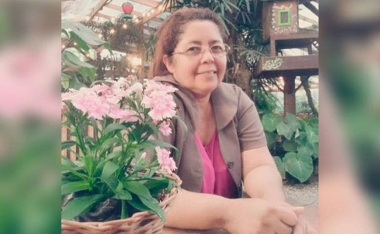 A las 6:47 pm quedó registrado en videos de seguridad que la maestra Sulmi Sumilda y Ocón entraron al centro comercial y luego salieron con rumbo a una zona de una lotificadora cerca de Armenta, al noroeste de la ciudad. Ocón iba en el carro con la maestra, la llevó hasta una zona solitaria y cuando estaba desprevenida, le disparó en la cabeza.