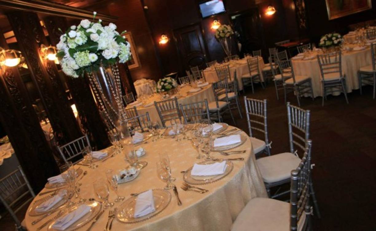 Un ambiente limpio de fastuosidades florales.