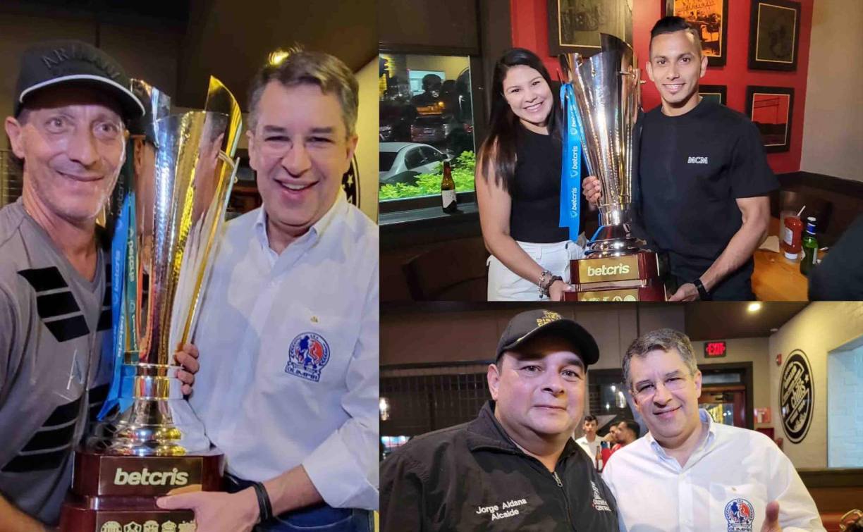 Tras consagrarse bicampeones, la plantilla del Olimpia siguió con los festejos y tuvieron una celebración especial en un restaurante de Tegucigalpa.