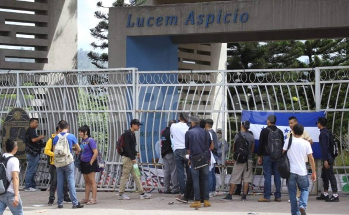 La toma de la Unah es de manera indefinida.