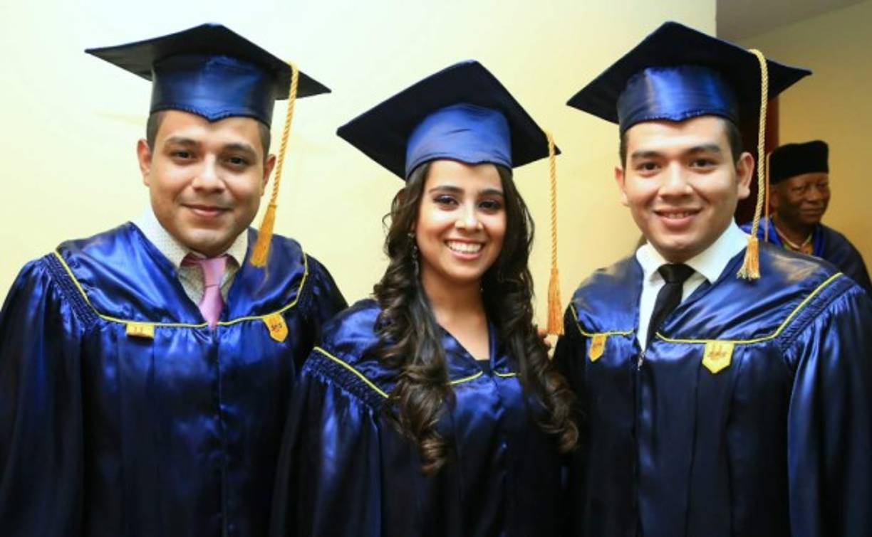 Marvin Ávila,Velquis Mejía y Marco Aguilar.