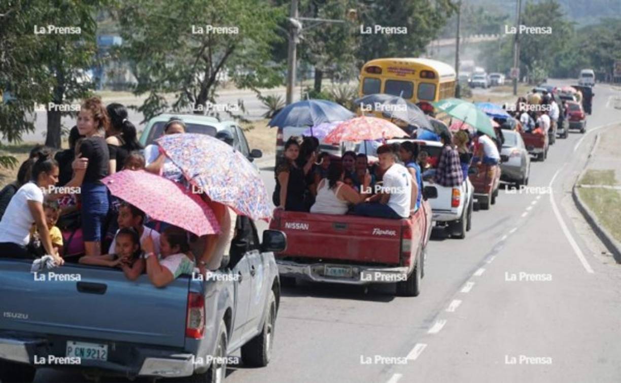 La menor iba saliendo de su centro educativo cuando fue embestida por un desconocido.