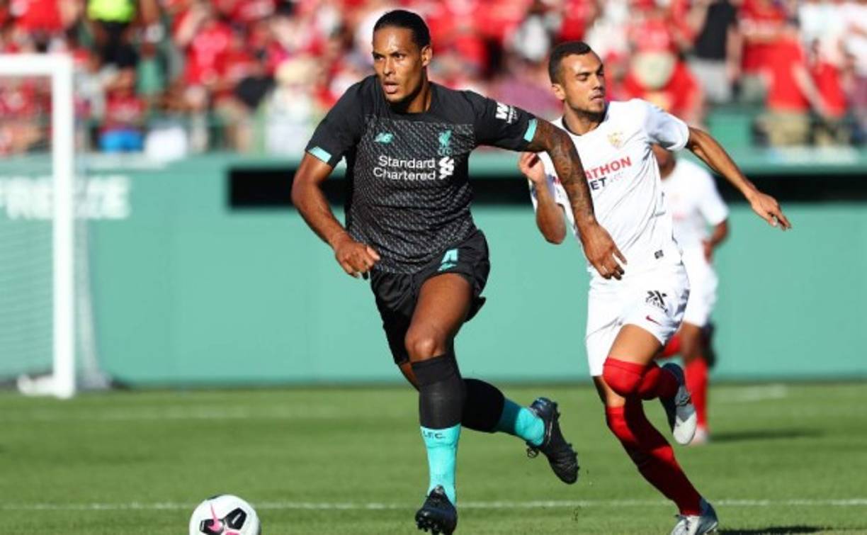 El defensor fue uno de los mejores de su equipo en la recién pasada campaña en Europa.