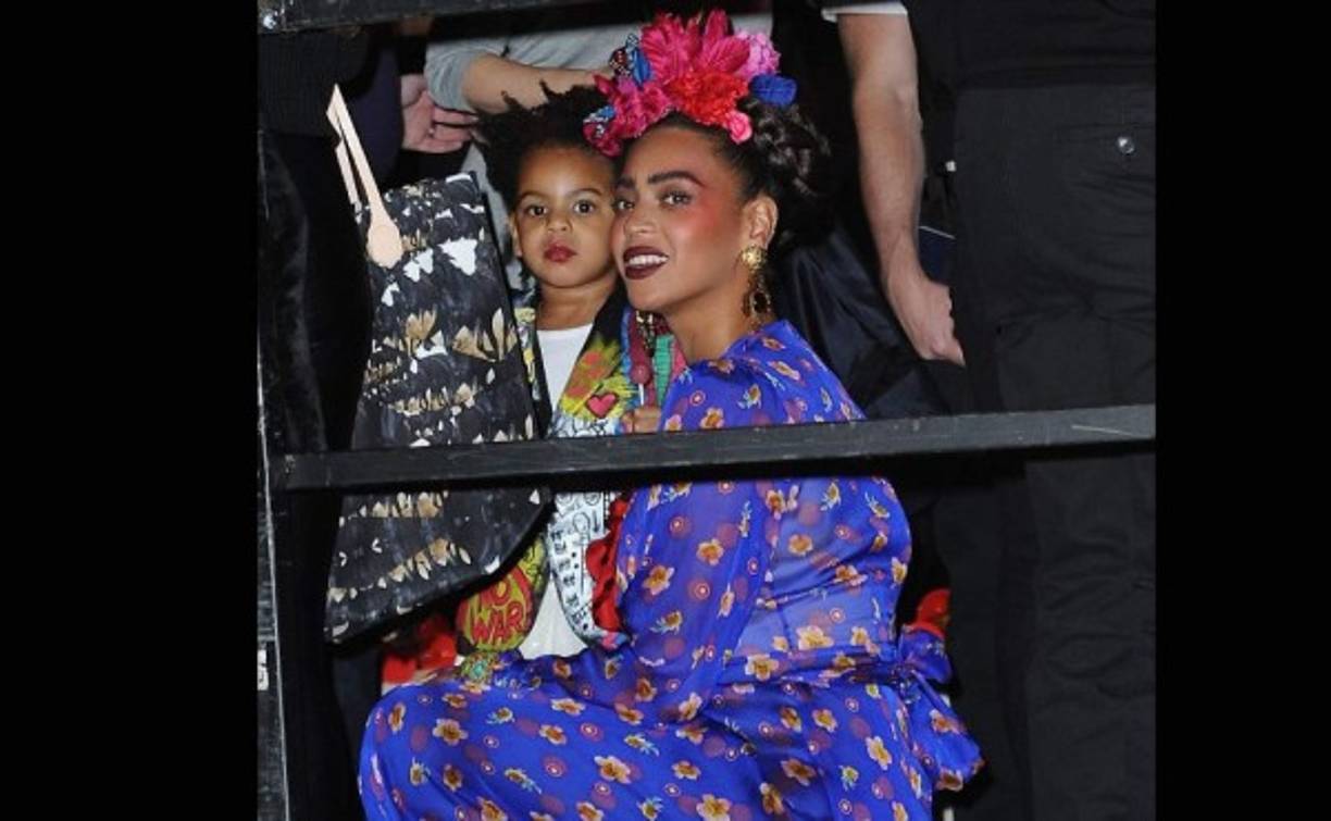 Beyoncé como Blue Ivy Carter.