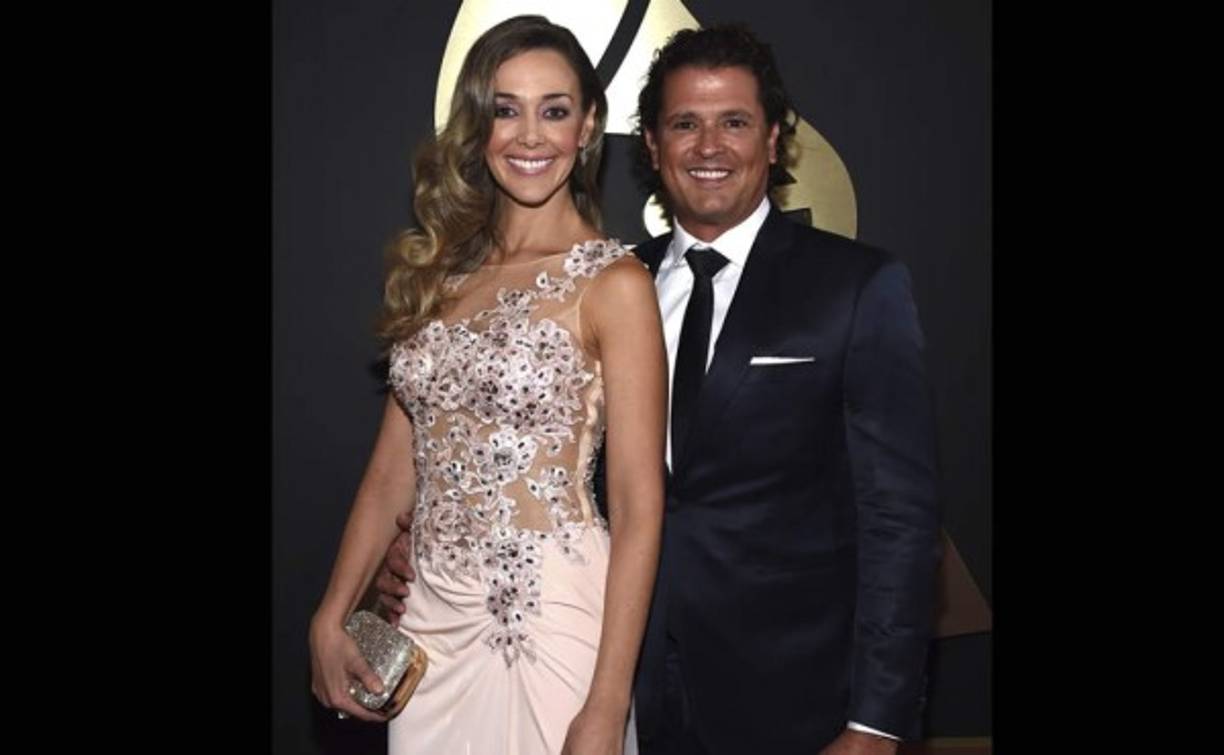 Carlos Vives y su esposa Claudia Vásquez.