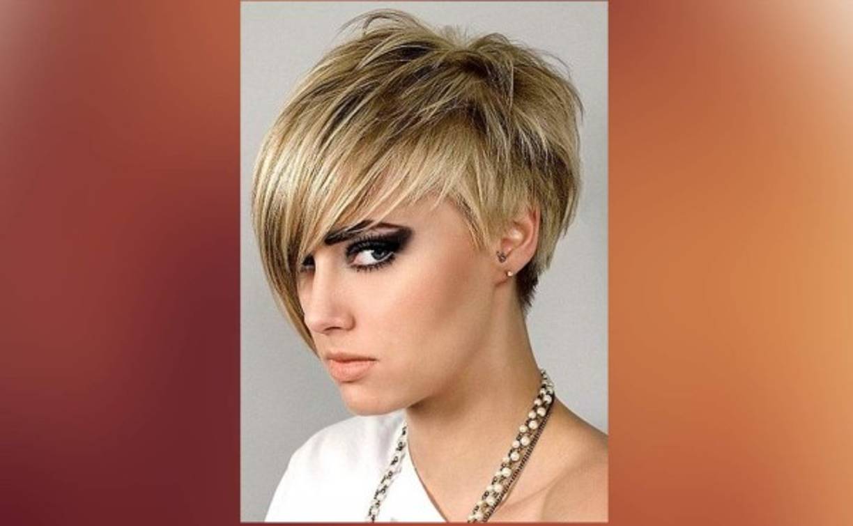 El corte Mullet se inmortalizó en los años 80, la versión Punk la globalizó el rockero David Bowie. En ese entonces era corto enfrente y largo atrás. En mujeres se puede lucir ahora así, a la inversa.