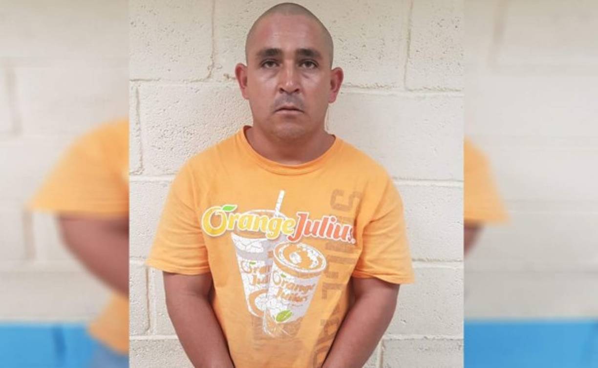 Víctor Orlando Rivera Valladares (32), supuesto integrante de la Mara Salvatrucha y uno de los más buscado por la Policía, fue capturado hoy por los supuestos delitos de violación especial y homicidio.