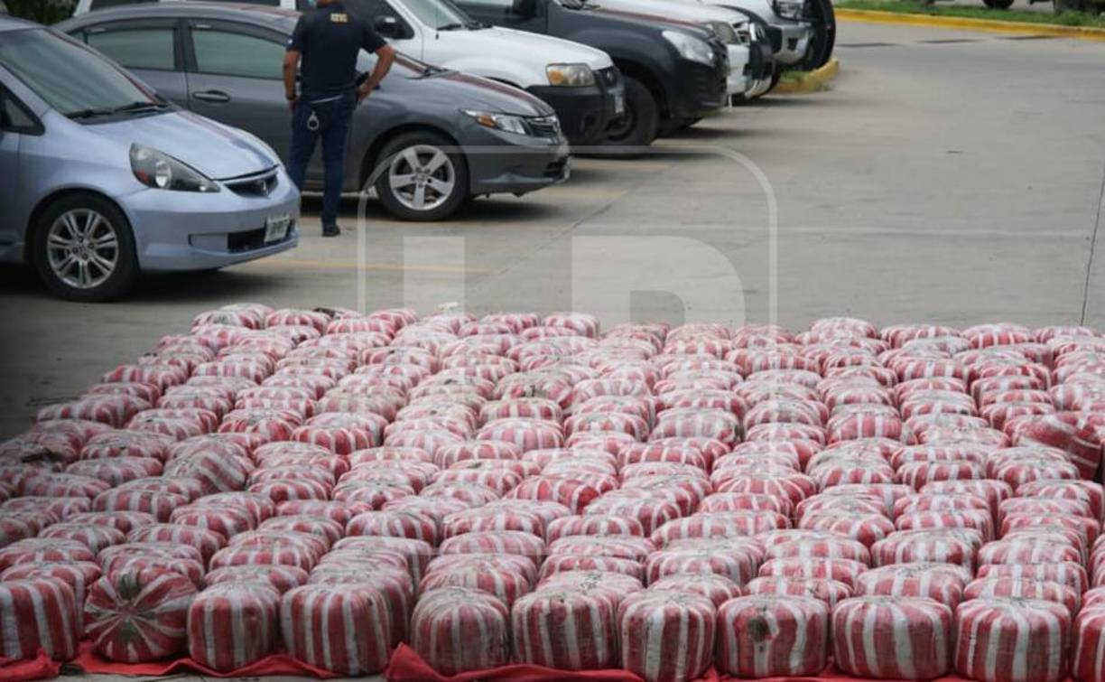 Se presume que esta marihuana estaba lista para distribuirse en el marcado de San Pedro Sula. 