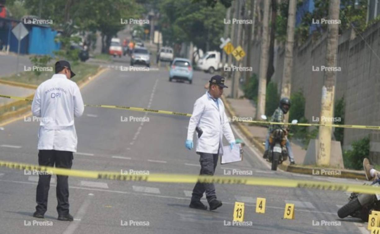 La DPI llegó para trabajar en la escena e indagar en el motivo del asesinato del guardaespaldas.