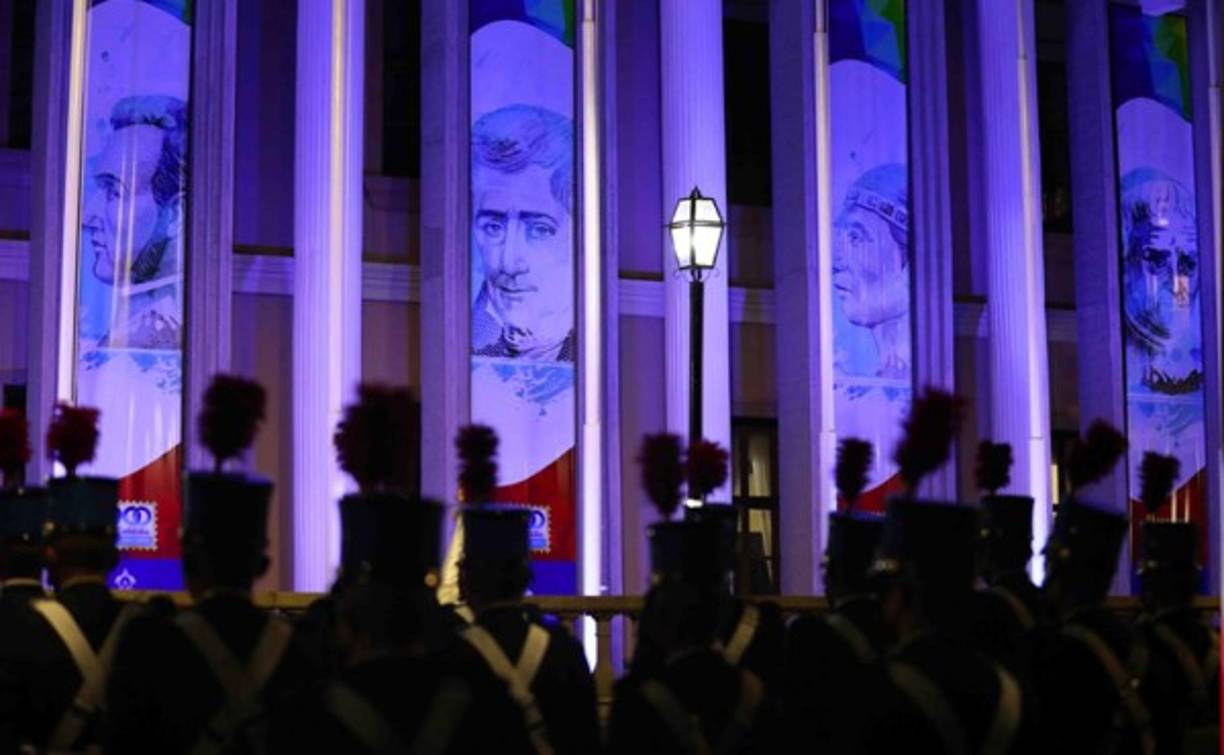 En los actos conmemorativos participaron además del Poder Ejecutivo, representantes de los poderes Legislativo y Judicial y miembros del Gabinete de Gobierno, así como cuerpo diplomático acreditado en el país e invitados especiales.<br/>