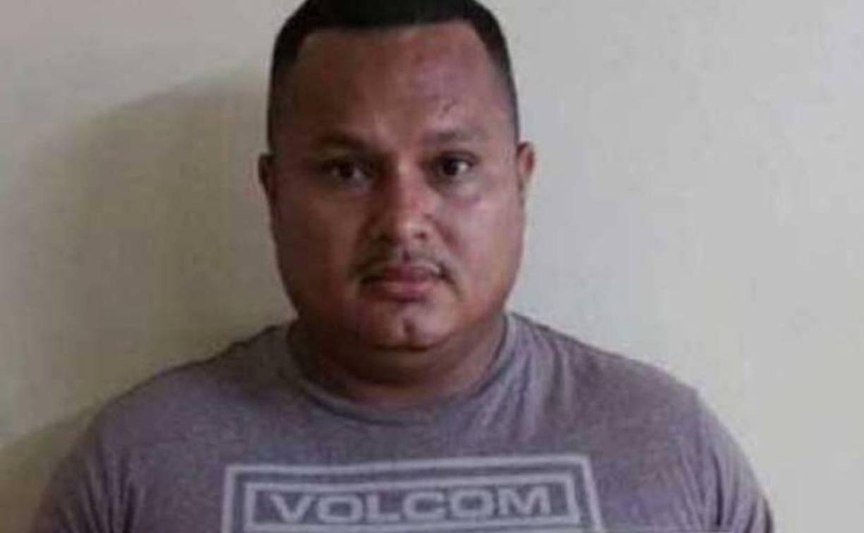 “Luego de conocerse que la Policía Nacional lo recapturó, en razón de una orden de captura con fines de extradición hacia Estados Unidos, corresponde poner al encausado a la orden del juez natural para iniciar el proceso especial de extradición”, detalló el Ministerio Público mediante un comunicado. 