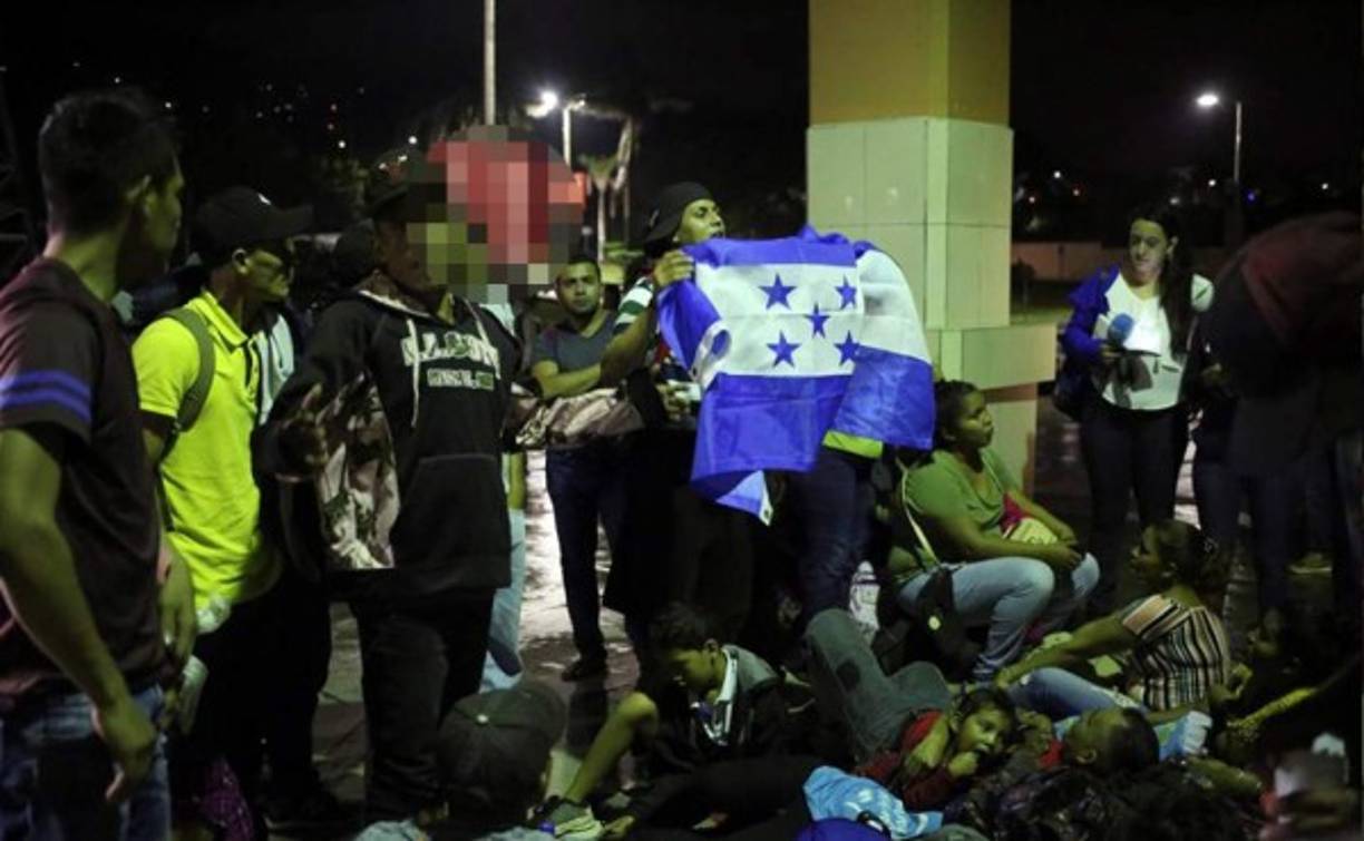 El criterio generalizado de los migrantes es que se van del país porque hay mucha inseguridad y no tienen empleo, otros afirman que el trabajo que consiguen no les permite ganar los suficiente para mantener a sus familias.