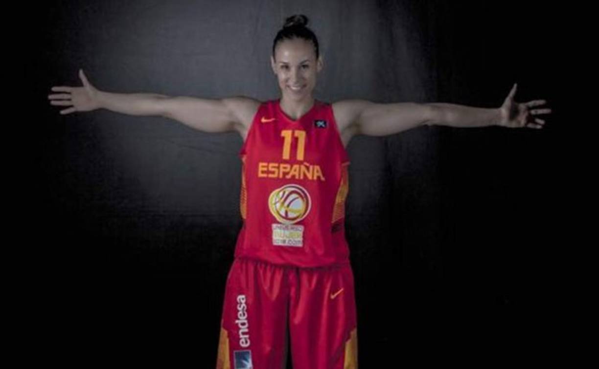 Núria Martínez, jugadora de la selección española de baloncesto y actualmente en el Galatasaray.
