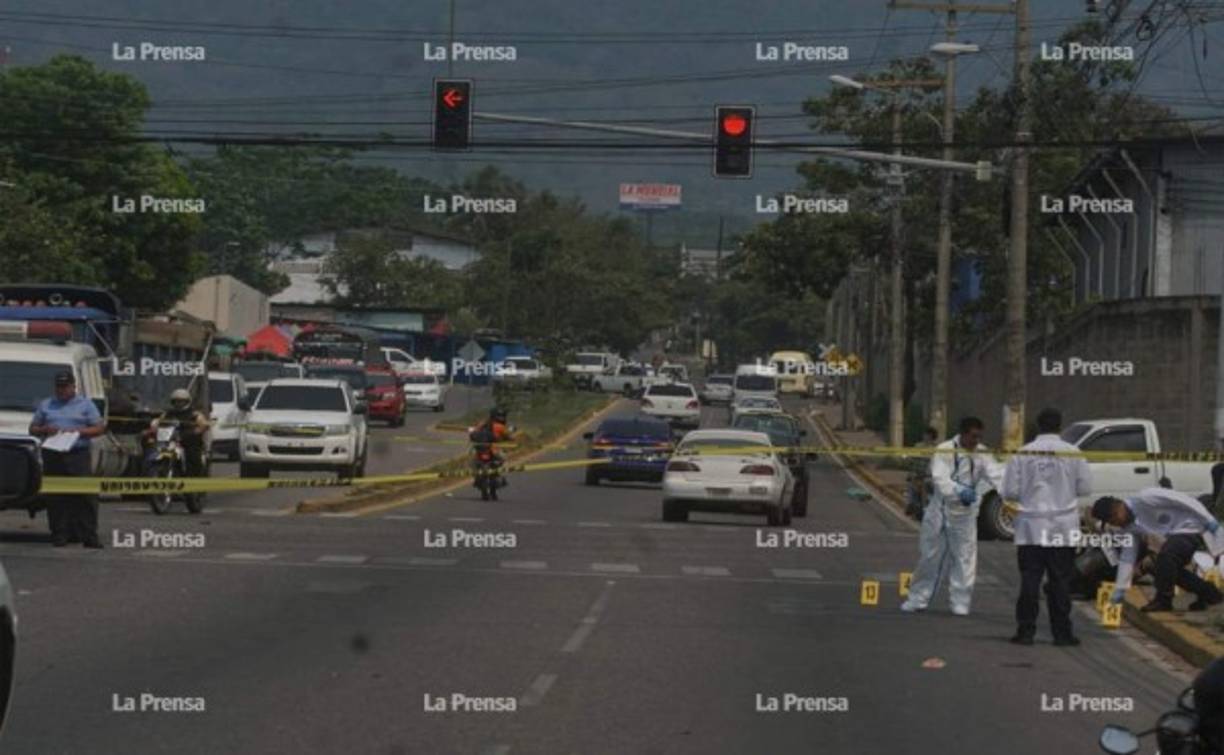 Medicina Forense del Ministerio Público hizo el levantamiento del cadáver en la mañana.