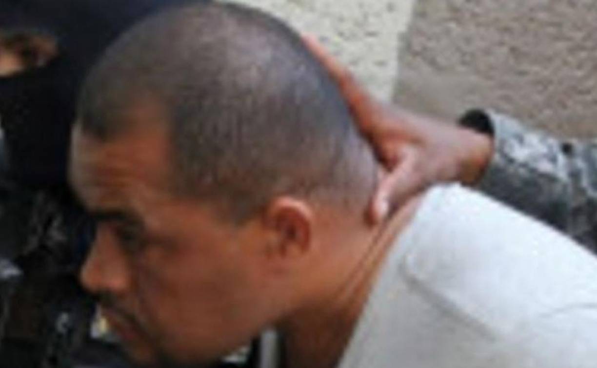 Durante su implicación en el narcotráfico, Estados Unidos decomisó más de 5,000 kilogramos de cocaína en alta mar a Lobo.