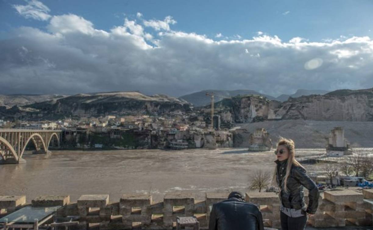 Hasankeyf, es un pequeño pueblo ubicado al sudeste de Turquía y habitado durante 12,000 años.