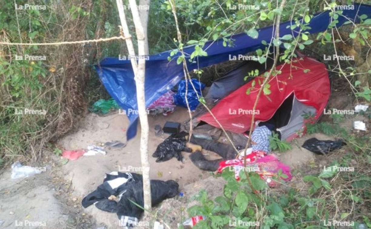 Los sujetos tenían ropa, tiendas de campañas y alimentos para permanecer allí por varios días.