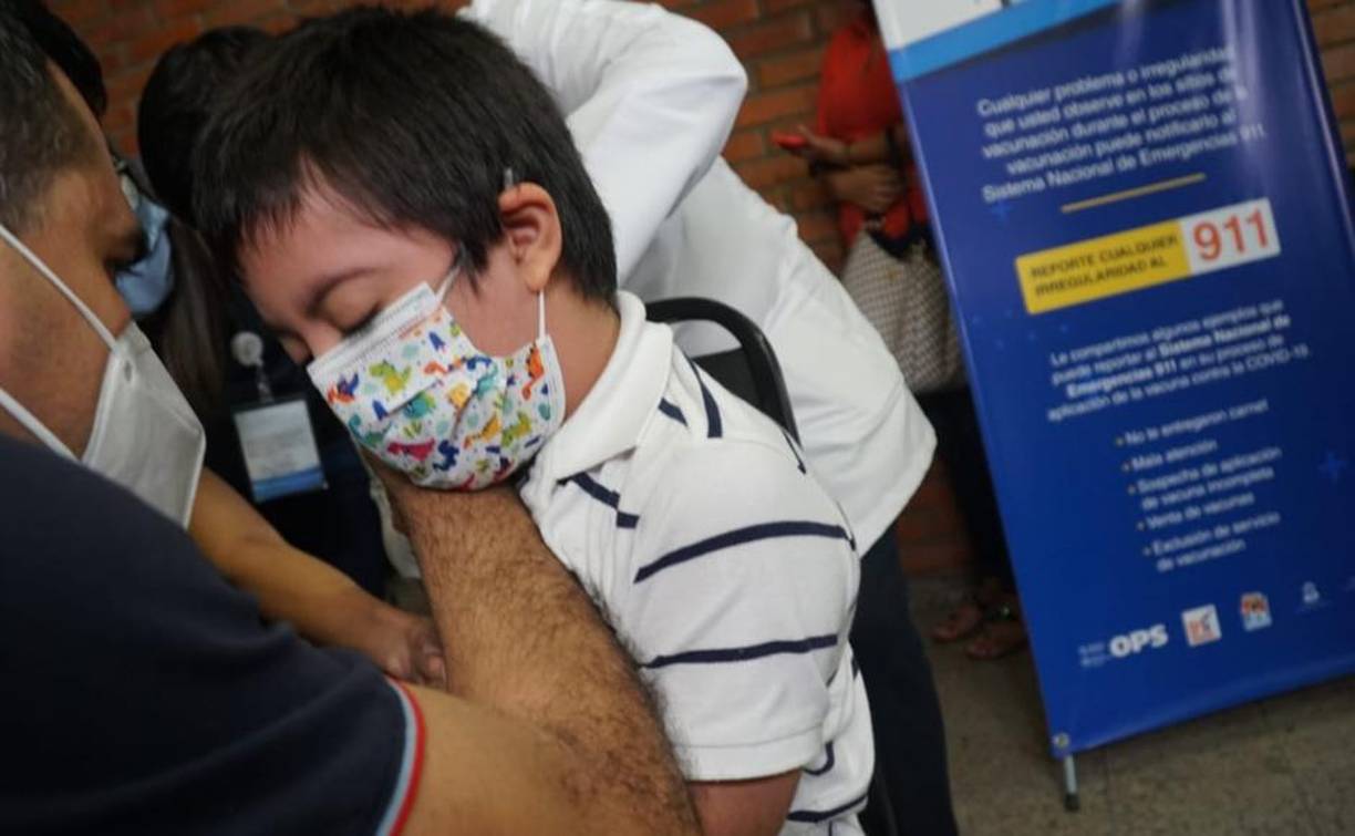 En esta campaña los grupos priorizados a vacunar son los niños de 11 años.