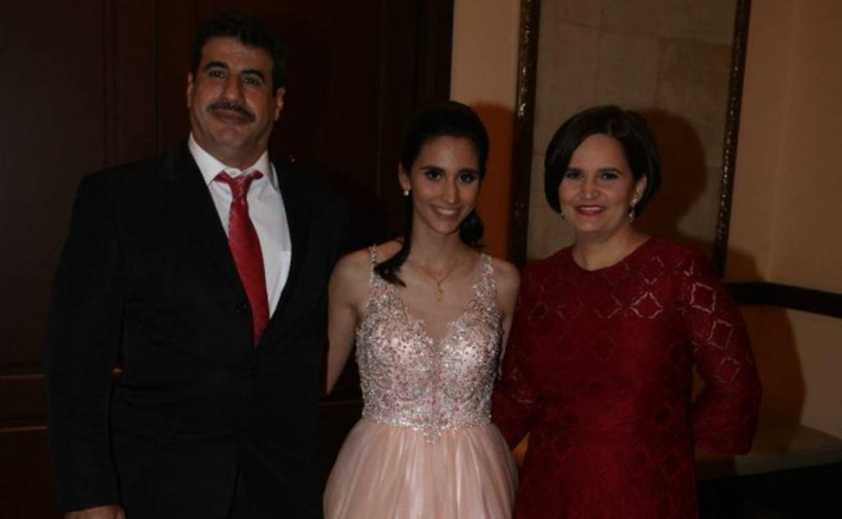 Nasif, Sahera y YasmÍn Abumariam.