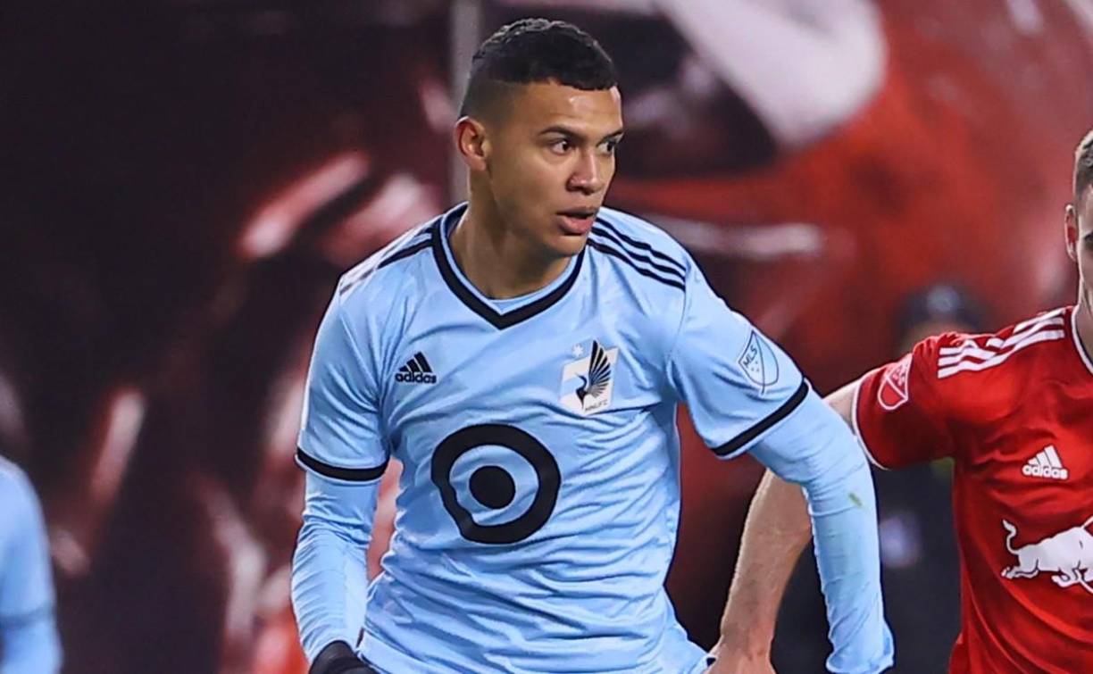 Se informa que Partizán pagará 500 mil dólares por el catracho (12,342,000 millones de Lempiras).