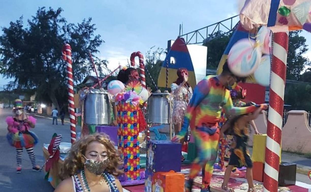 Este sábado fue el cierre de la feria Isidra virtual y Gran Carnaval Nacional de la Amistad La Ceiba 2021 en su edición número 49. Los miembros de la Unidad Turística Municipal (UTM) programaron algunas actividades cumpliendo las medidas de bioseguridad debido a la pandemia del coronavirus.