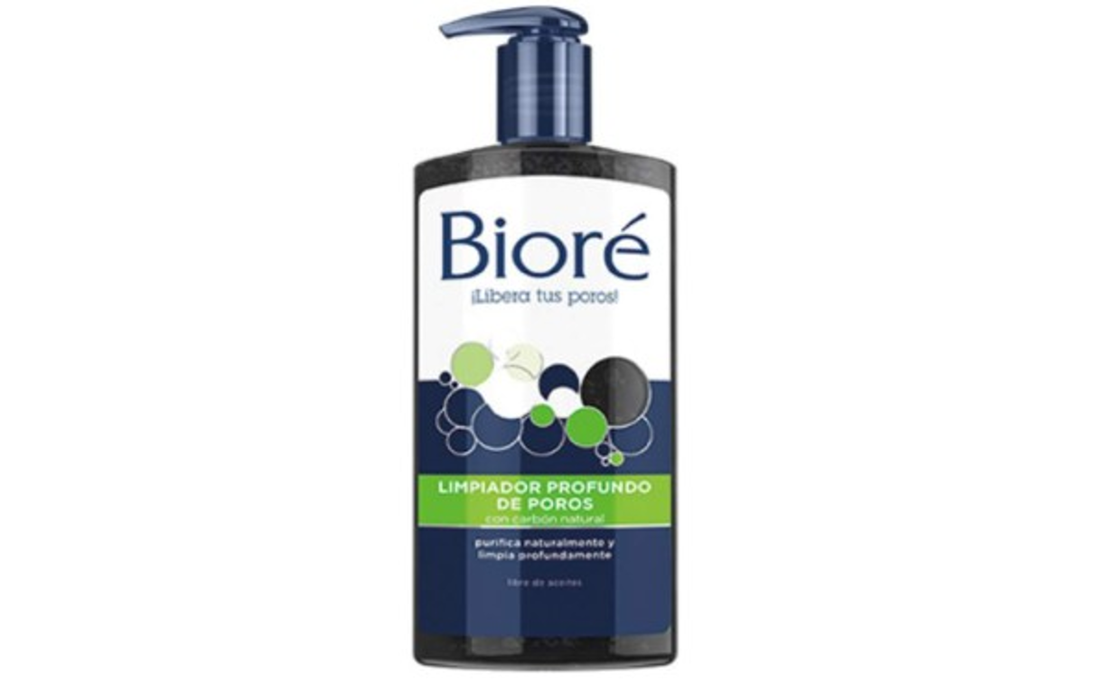 Limpiador profundo de poros-Bioré: Perfecto para purificar tu piel, este limpiador libre de aceite puede usarse a diario, atrapará la suciedad y liberará la piel de impurezas con la espuma blanca que produce.