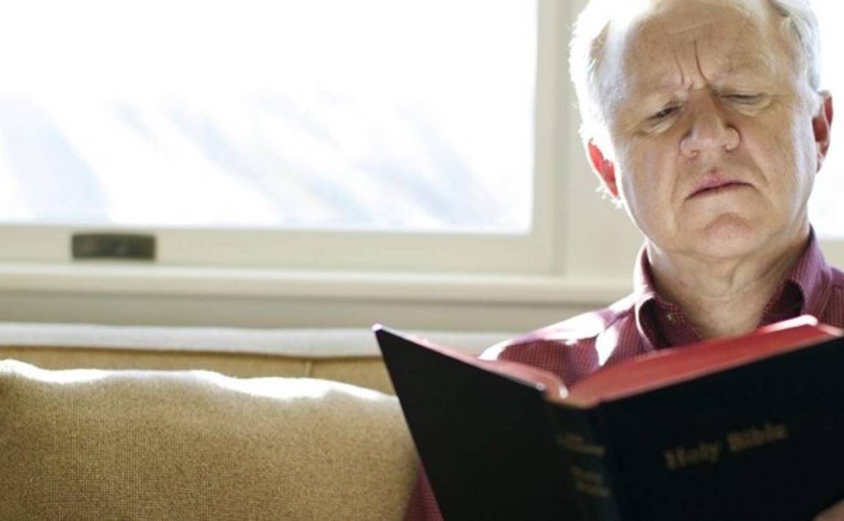 Matusalén, el hombre más longevo del mundo vivió 969 años y está registrado en Génesis 5:27.