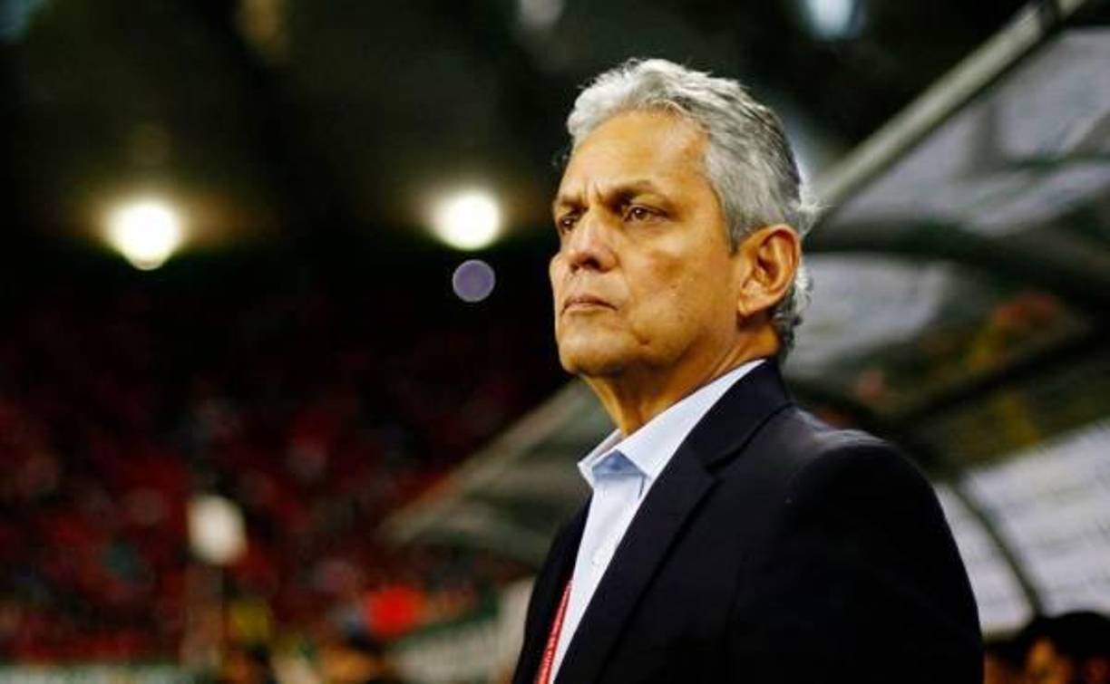 Reinaldo Rueda: El nombre que llevó a Honduras al Mundial del 2010 ha vuelto a surgir en las últimas horas para que vuelva al banquillo de la Bicolor. 