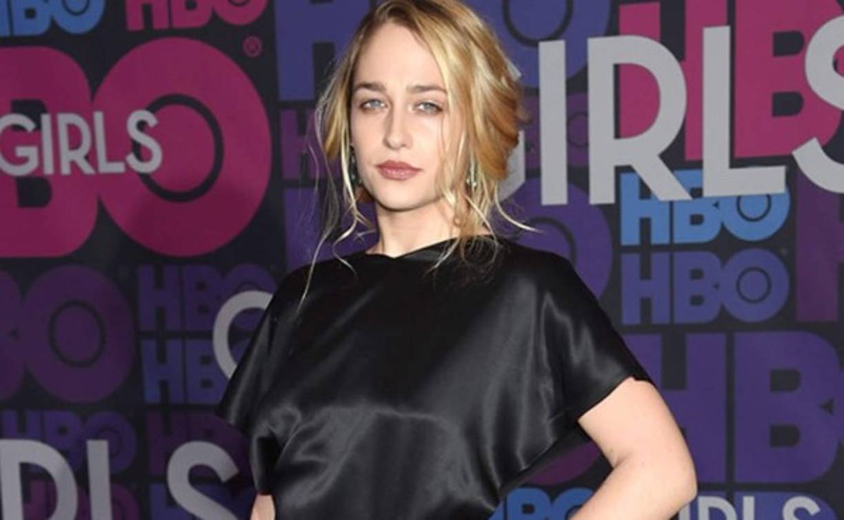 Jemima Kirke:La estrella de Girls habló abiertamente en un video acerca de un aborto que se practicó. “En 2007 quedé embarazada No estaba destinada en ese momento a criar a un niño feliz y saludable”.