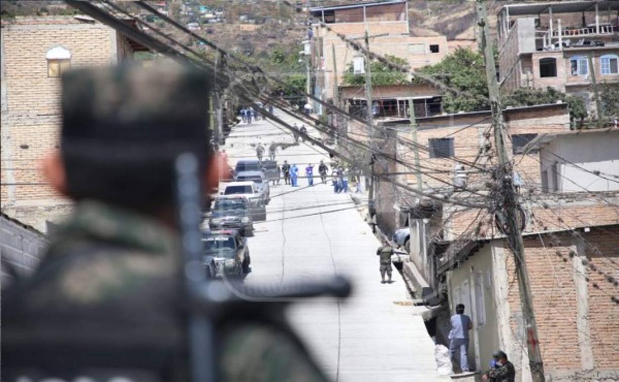 Los otros casos que ocurrieron tienen relación con el primero, pues al parecer hubo contacto entre ellos.