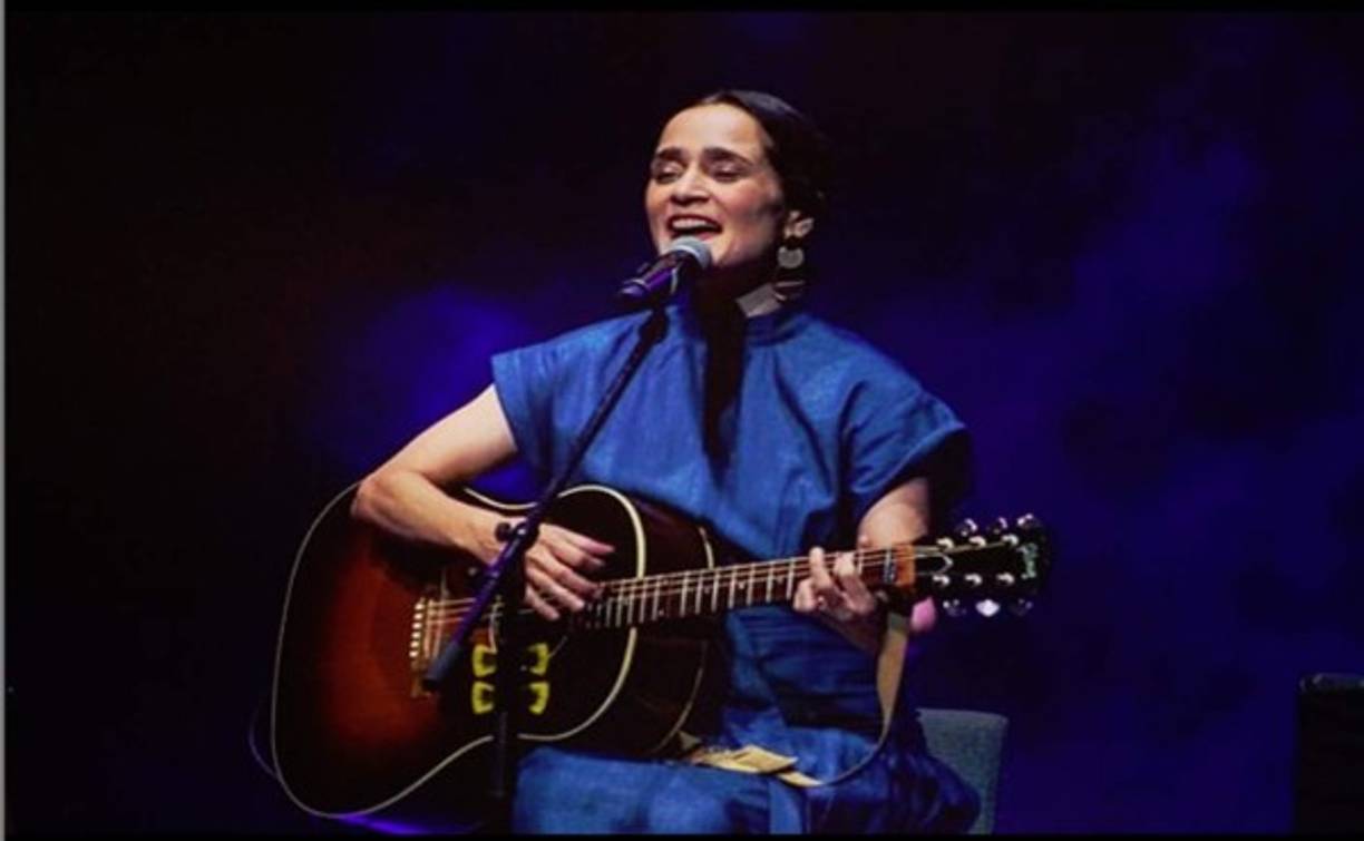 'Mujeres' está disponible en plataformas digitales desde este viernes, y el video que lo acompaña se estrenará el sábado.