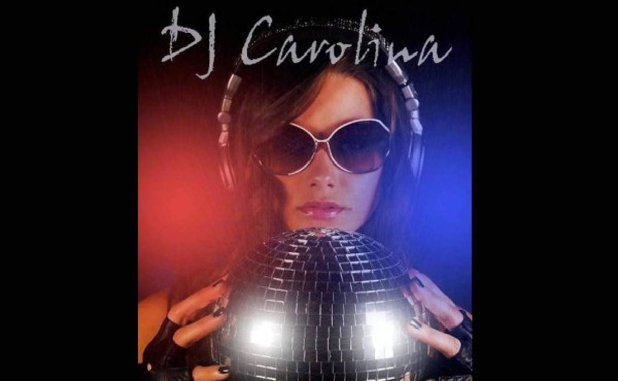 La ceibeña de 26 años Sthephanie Carolina Zavala, mejor conocida como DJ Carolina, ha sumado a estas cualidades la belleza y el deseo de romper barreras.