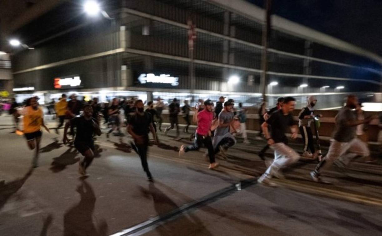 Hasta el momento se desconocen el número de detenciones.