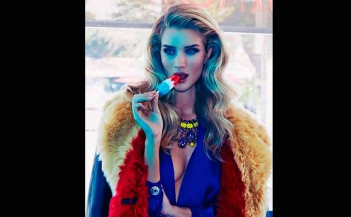 Oscar de la Renta se unió a la celebración con una particular imagen. Instagram.