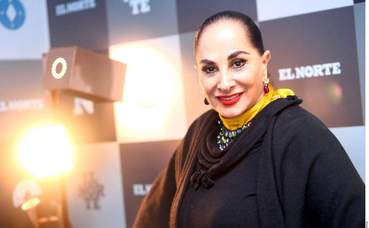 La actriz mexicana Susana Dosamantes y madre de la cantante Paulina Rubio murió este sábado 02 de julio de 2022 a los 74 años en un hospital de Miami. En abril, la artista fue diagnosticada con cáncer de páncreas y fue hospitalizada en el Mount Sinai Medical Center de la ciudad de Miami, Estados Unidos.