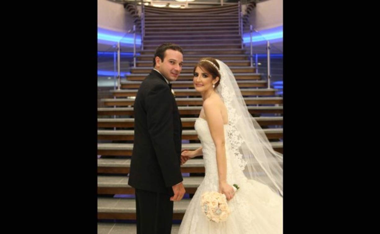 Dennis Aaron Molina Bahaia y Lidia Alejandra Diek Romero celebraron su memorable enlace después de cuatro años de lindo noviazgo.