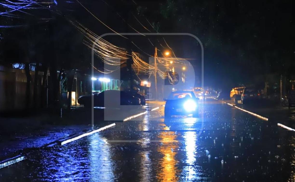 Imágenes:Tormenta azota la zona norte de Honduras