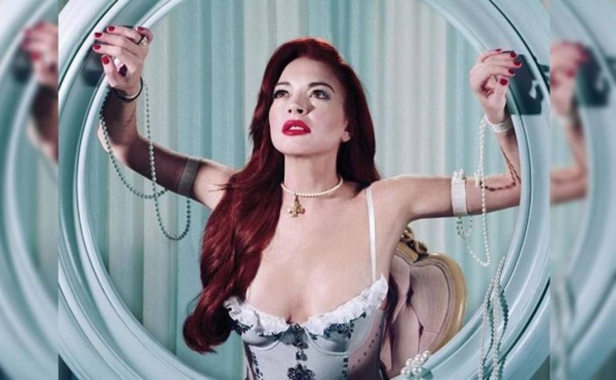 La actriz y empresaria aparece en la última portada de la revista Paper para su edición anual de Break the Internet.<br/><br/>Para la publicación Lohan aparece caracterizando a diferentes princesas de Disney, pero en una versión es mucho más provocadora.