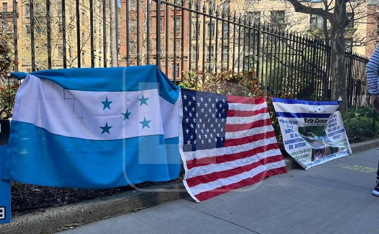 El Departamento de Justicia “está decidido a desbaratar todo el ecosistema de las redes de tráfico de droga que dañan a los estadounidenses”, independientemente de donde estén y quién sea. 