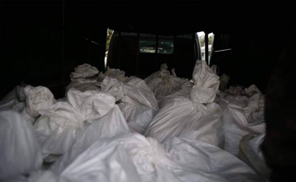 Con la Operación de entrega de 800,000 suministros de alimentos se espera favorecer a 800,000 familias pobres de Honduras, más de 3.2 millones de hondureños.