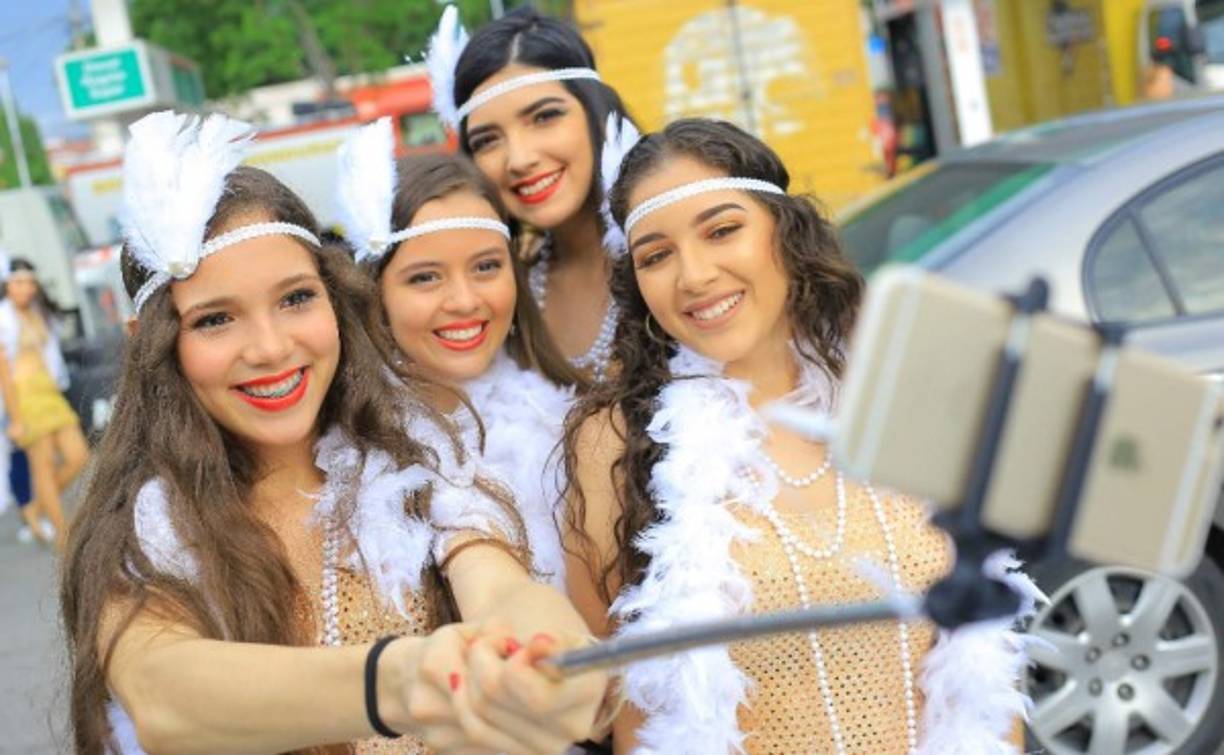 Natalie Dubón, Ashley Cartagena, Josselyn Vásquez y Katherine Reyes.