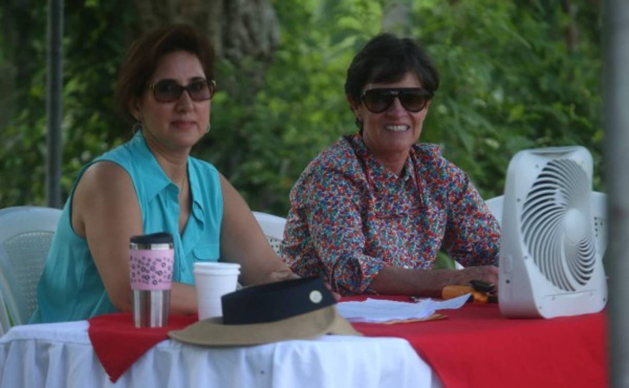 Amalia Jaar y Marian Cunnigham.