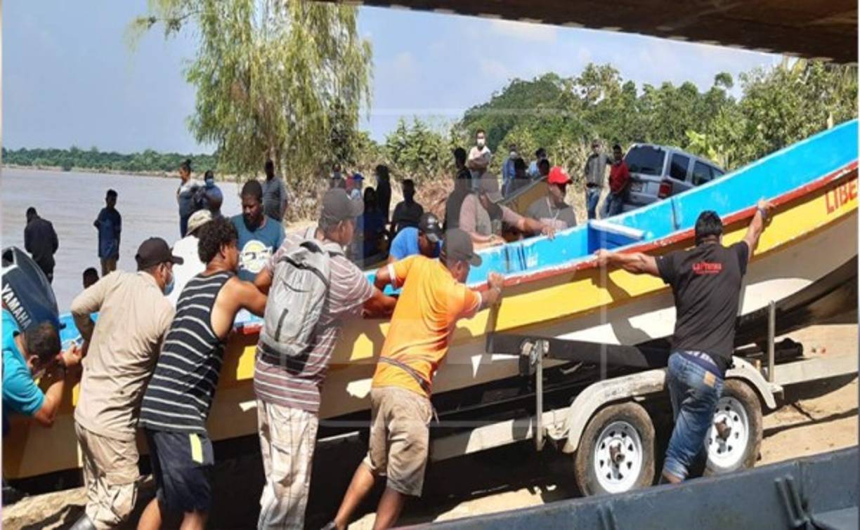 Las evacuaciones continúan debido a que el país está en alerta roja por Iota.