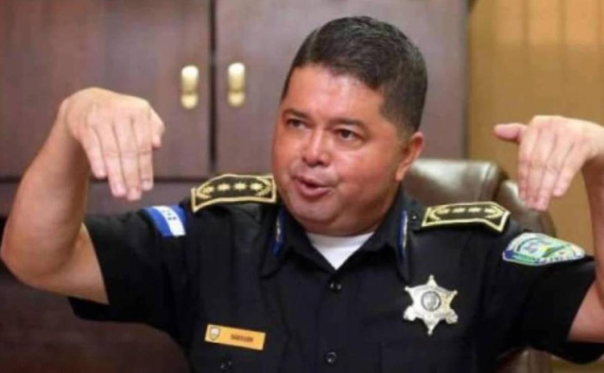 Ramón Sabillón cuando aún fungía como director de la Policía Nacional. 