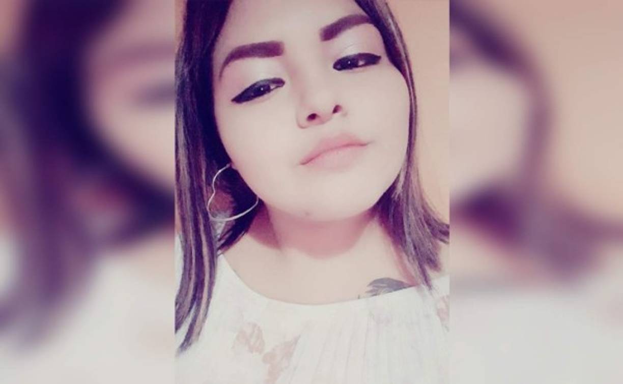 Ensy Méndez estuvo reunida con su hermana y amigo desde la noche del sábado en el barrio Sierra Verde.