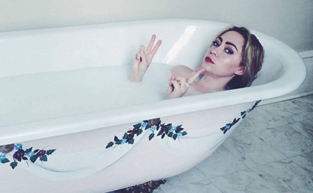 La hermana sexy de Miley Cyrus que no todos conocen.