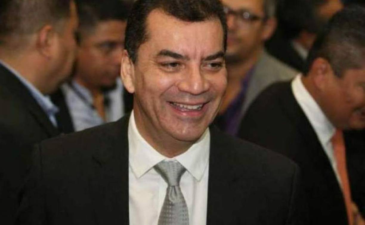 Elvin Santos, reconocido dirigente del Partido Liberal, según resultados del CNE publicados hasta ahora, no volverá al Poder Legislativo. 